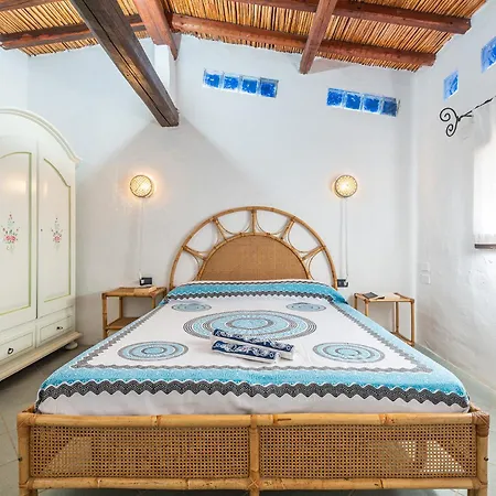 וילה Elegante Wi-fi Gratis Con Terrazza Sul Mare Quasi A Toccare L'acqua Campu Longu