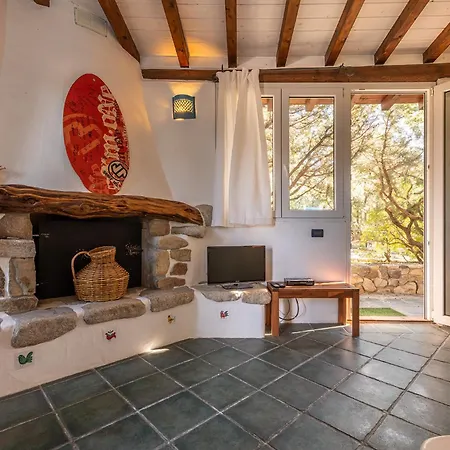 וילה Elegante Wi-fi Gratis Con Terrazza Sul Mare Quasi A Toccare L'acqua Campu Longu