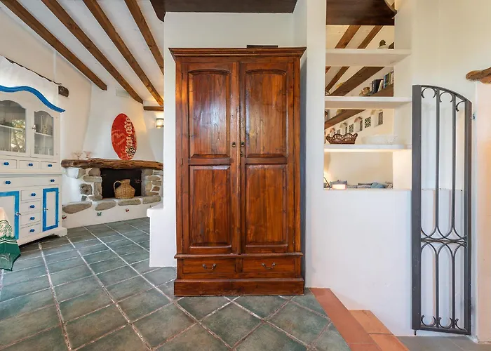 Elegante Wi-fi Gratis Con Terrazza Sul Mare Quasi A Toccare L'acqua Campu Longu