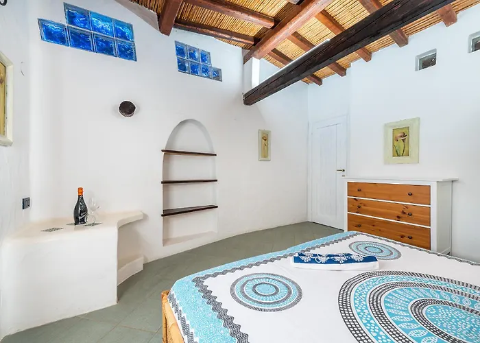 Elegante Wi-fi Gratis Con Terrazza Sul Mare Quasi A Toccare L'acqua Villa Campu Longu