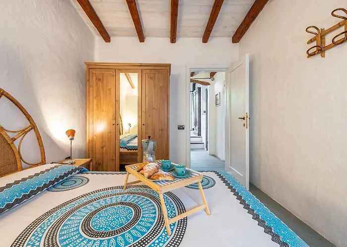 Villa Elegante Wi-fi Gratis Con Terrazza Sul Mare Quasi A Toccare L'acqua Campu Longu