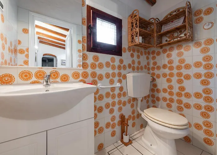 Elegante Wi-fi Gratis Con Terrazza Sul Mare Quasi A Toccare L'acqua Villa